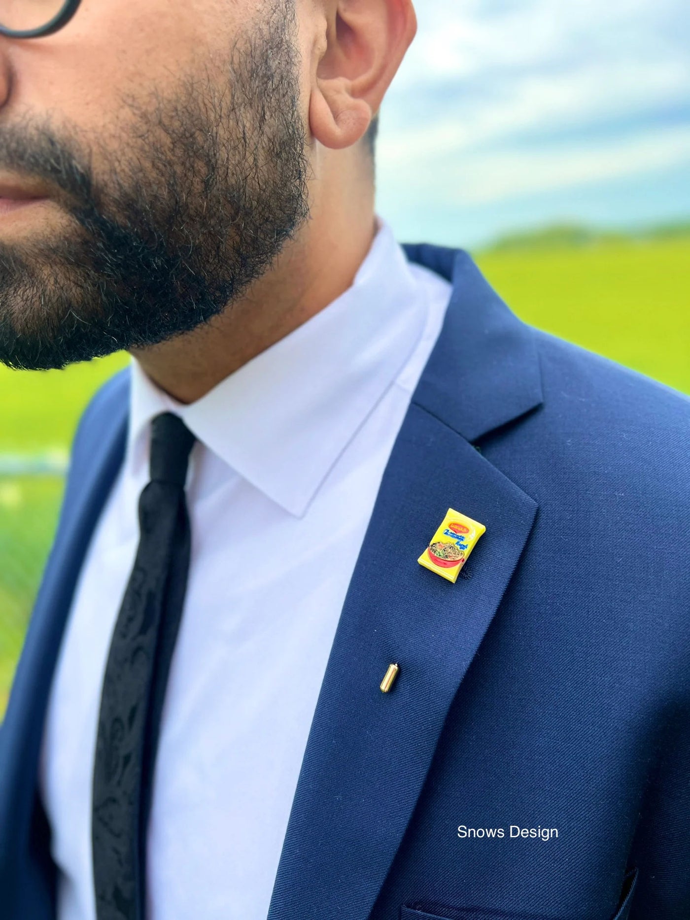 Desi Khana Lapel pins