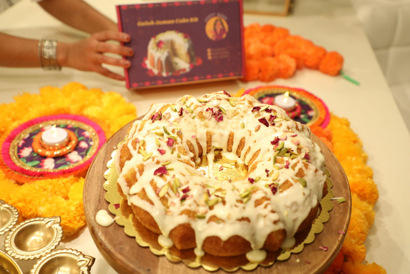 Gulab Jamun Cake Kit