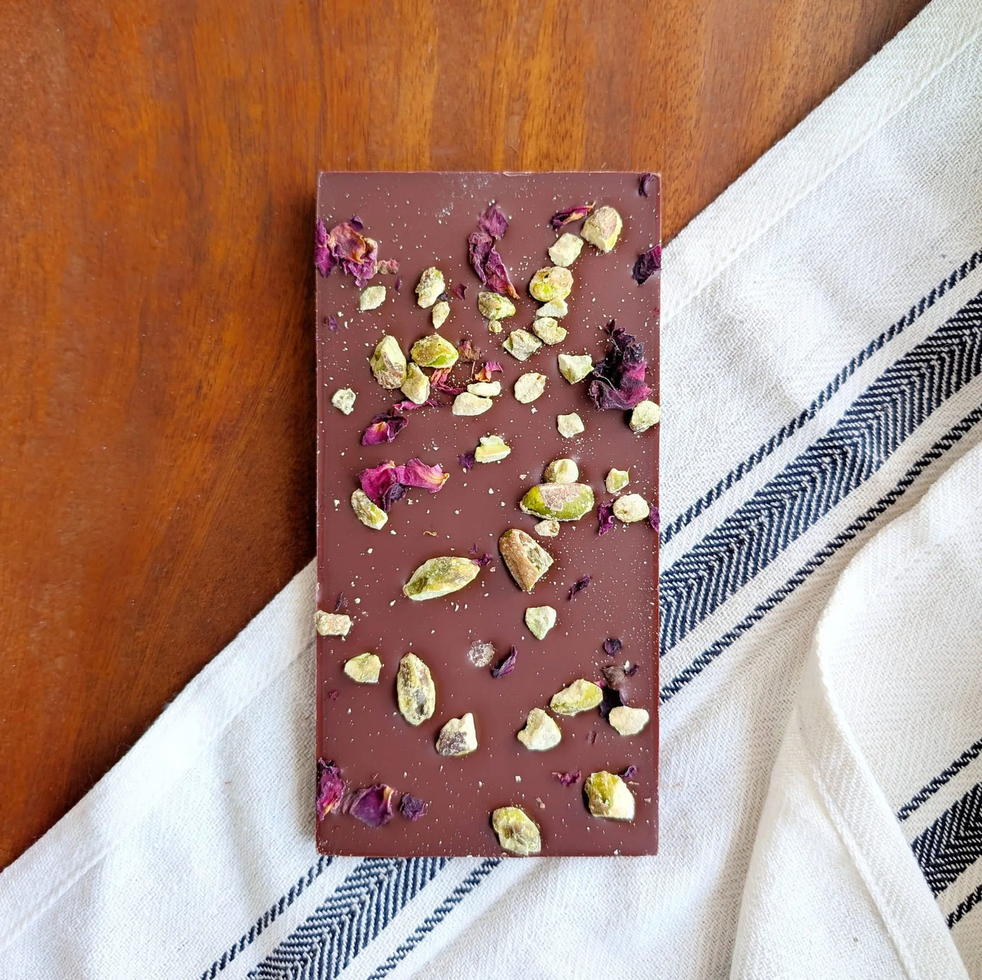 Rose Pistachio - 50% Cacao