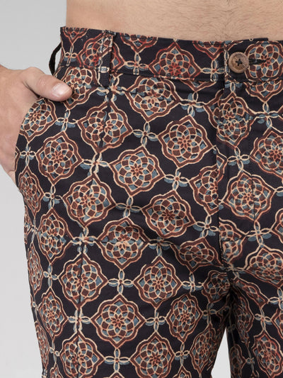 Regular Fit Block Printed Cotton Shorts - Farsh Black