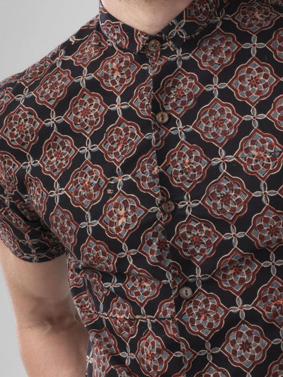 Slim Fit Block Printed Cotton Shirt - Farsh Black