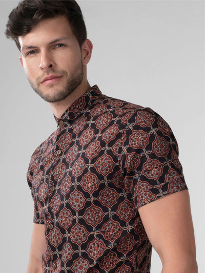 Slim Fit Block Printed Cotton Shirt - Farsh Black