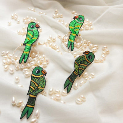 "Embroidered" Parrot (Kama and Rati)