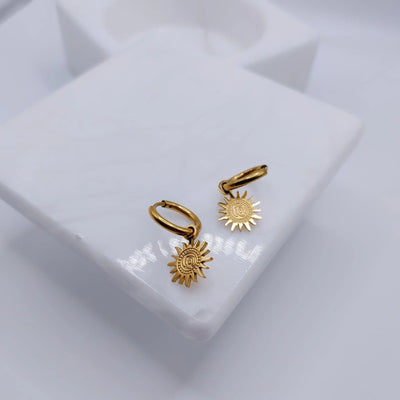 Roshni Earrings
